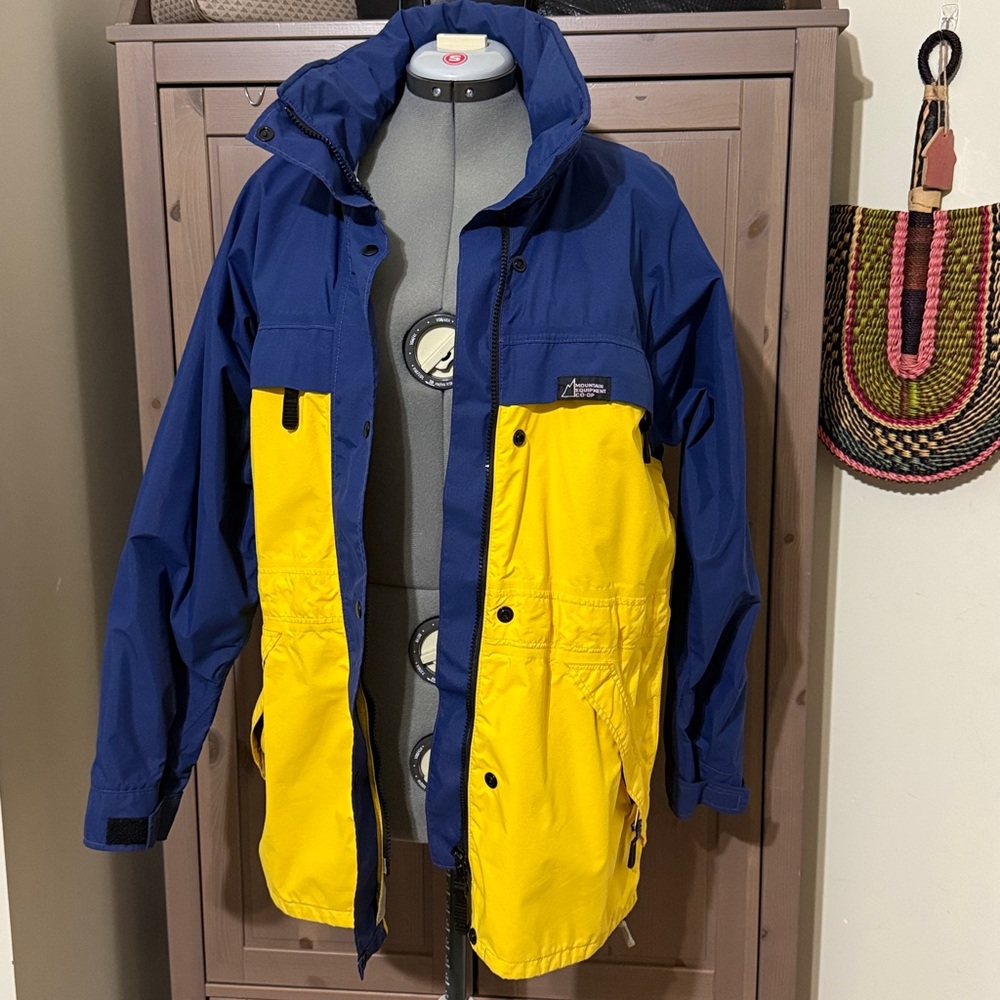VINTAGE MEC Gore-Tex anorak ultility rain jacket hiking outdoor gear